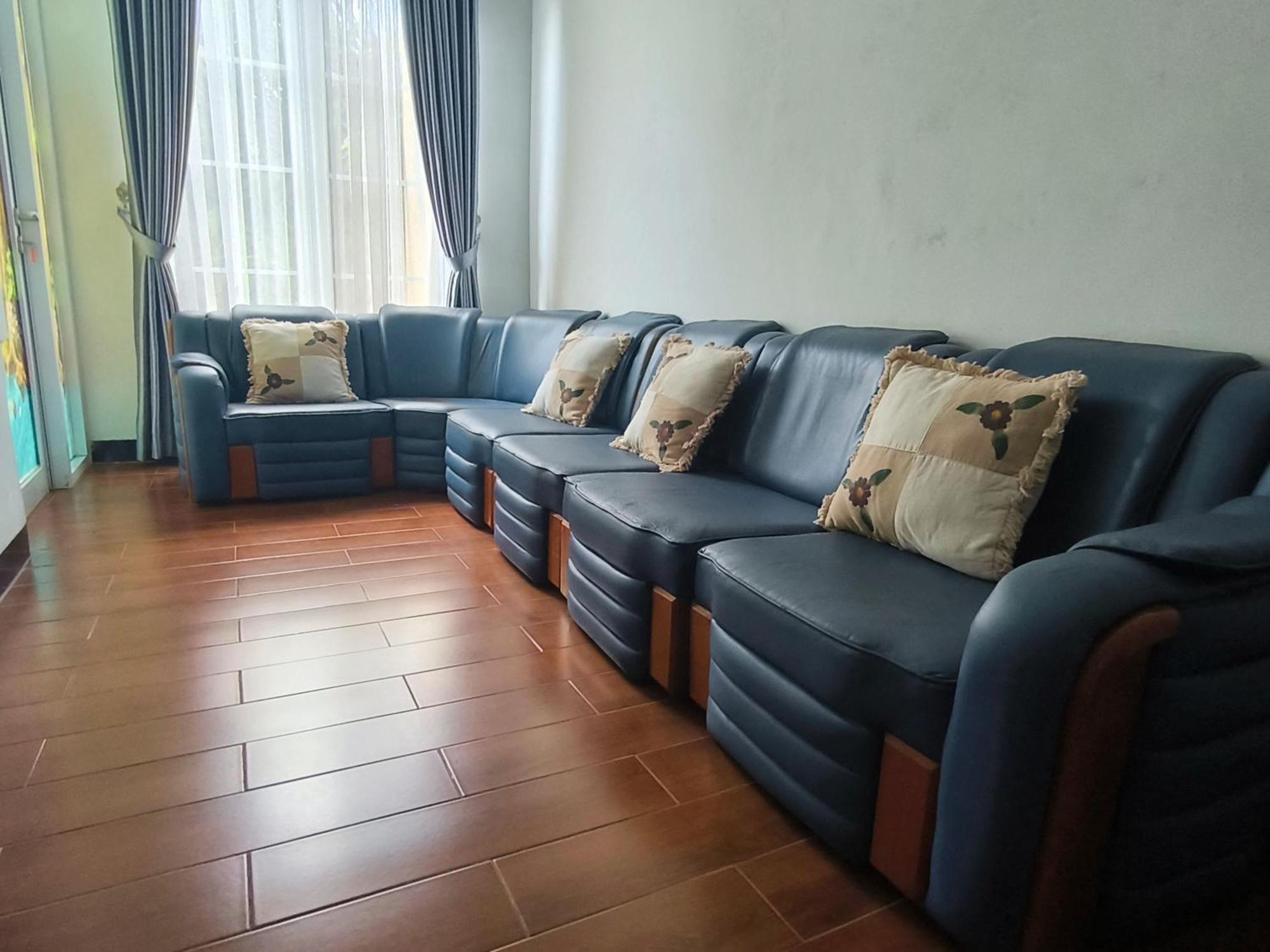 Pasadena House Syariah Hotel Semarang Exterior photo